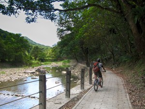 樂騎台灣 (乐骑台湾) Taiwan Bike Tour 帶你去 臺灣自行車登山王挑戰 Taiwan Kom Challenge (TAIWAN KOM) bike taiwan